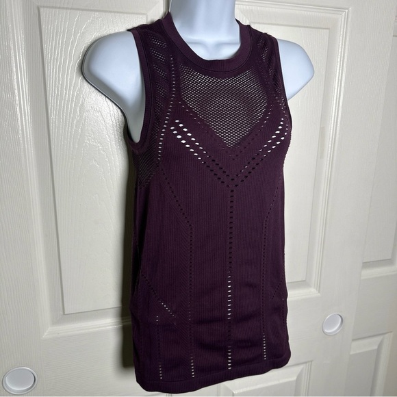 Athleta Purple Mesh Workout Tank Top Size XS Perforated Ventilated Beachy Gym - Picture 5 of 10